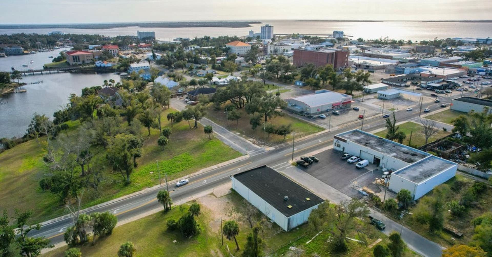 The Acorns to Oaks Academy building in Panama City